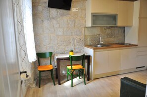 Studio, 1 Bedroom, Smoking | Interior - Modern Studio in the City Center (Split)