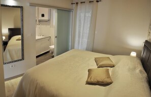 Studio, 1 Bedroom, Smoking | 1 bedroom - Modern Studio in the City Center (Split)