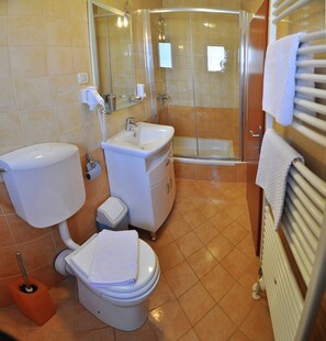 Appartement, 1 chambre, fumeur | Salle de bain