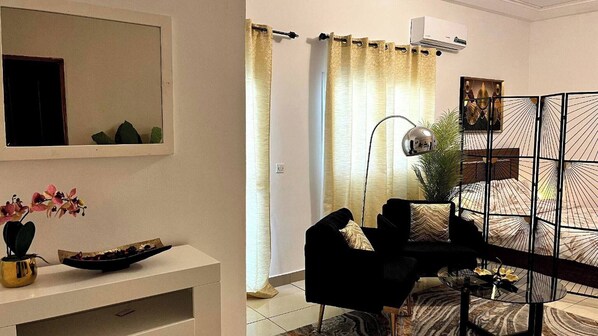 Apartment, 1 Bedroom, Balcony | Living room - Medo's Luxury Houses - Large Studio (Abidjan)