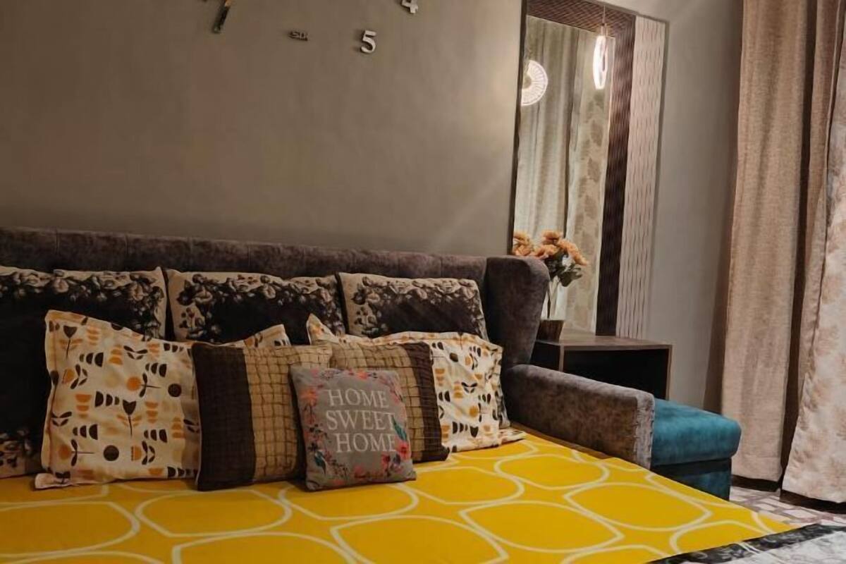 Premium bedding, free WiFi, bed sheets