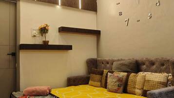 Premium bedding, free WiFi, bed sheets