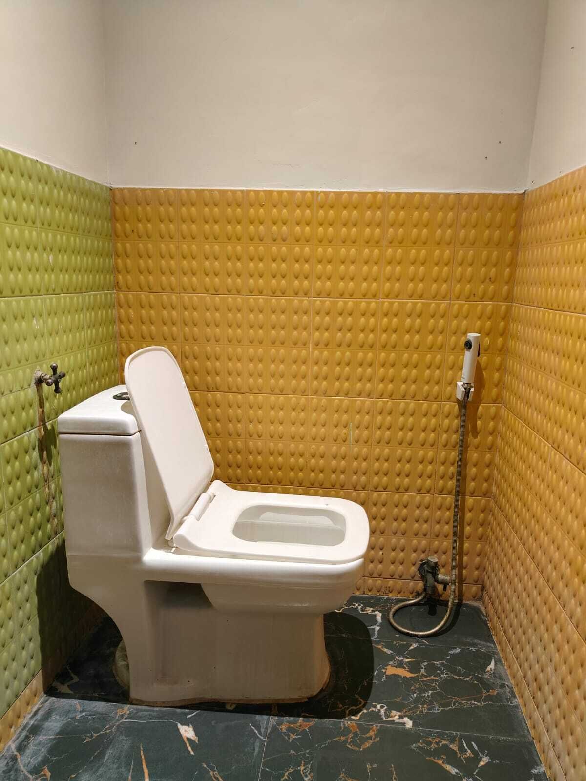 Articles de toilette gratuits, serviettes fournies, savon, shampoing