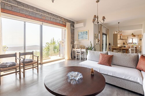 Aurora Spinalonga Garden Cottage