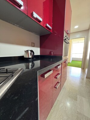 Microwave, oven