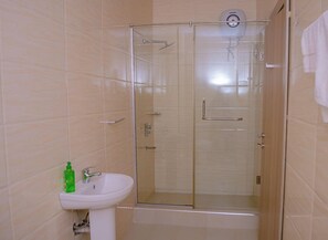In-room safe, desk, laptop workspace, soundproofing