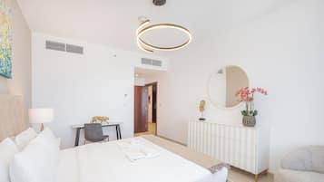 Apartamento standard, sacada, vista para a cidade | 1 quarto, Wi-Fi de cortesia