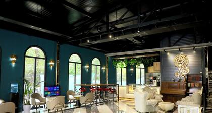 Lakeside Hotel By EDEN Group