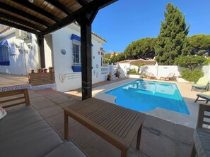 Outdoor pool - Villa With Pool, Walk to Beach, Restaurants, Shops (Mijas)