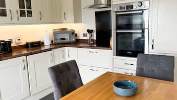 Microonde, forno, lavastoviglie, tostapane