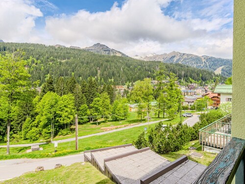 Joli appartement pour 4 personnes avec TV, balcon et vue panoramique