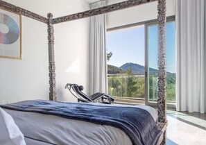 5 Schlafzimmer, Bügeleisen/Bügelbrett, WLAN, Bettwäsche