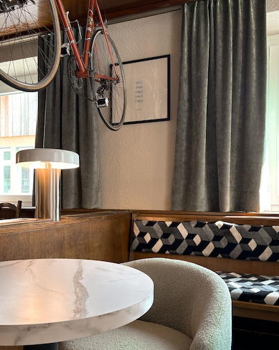 Velotique Hotel Angelika