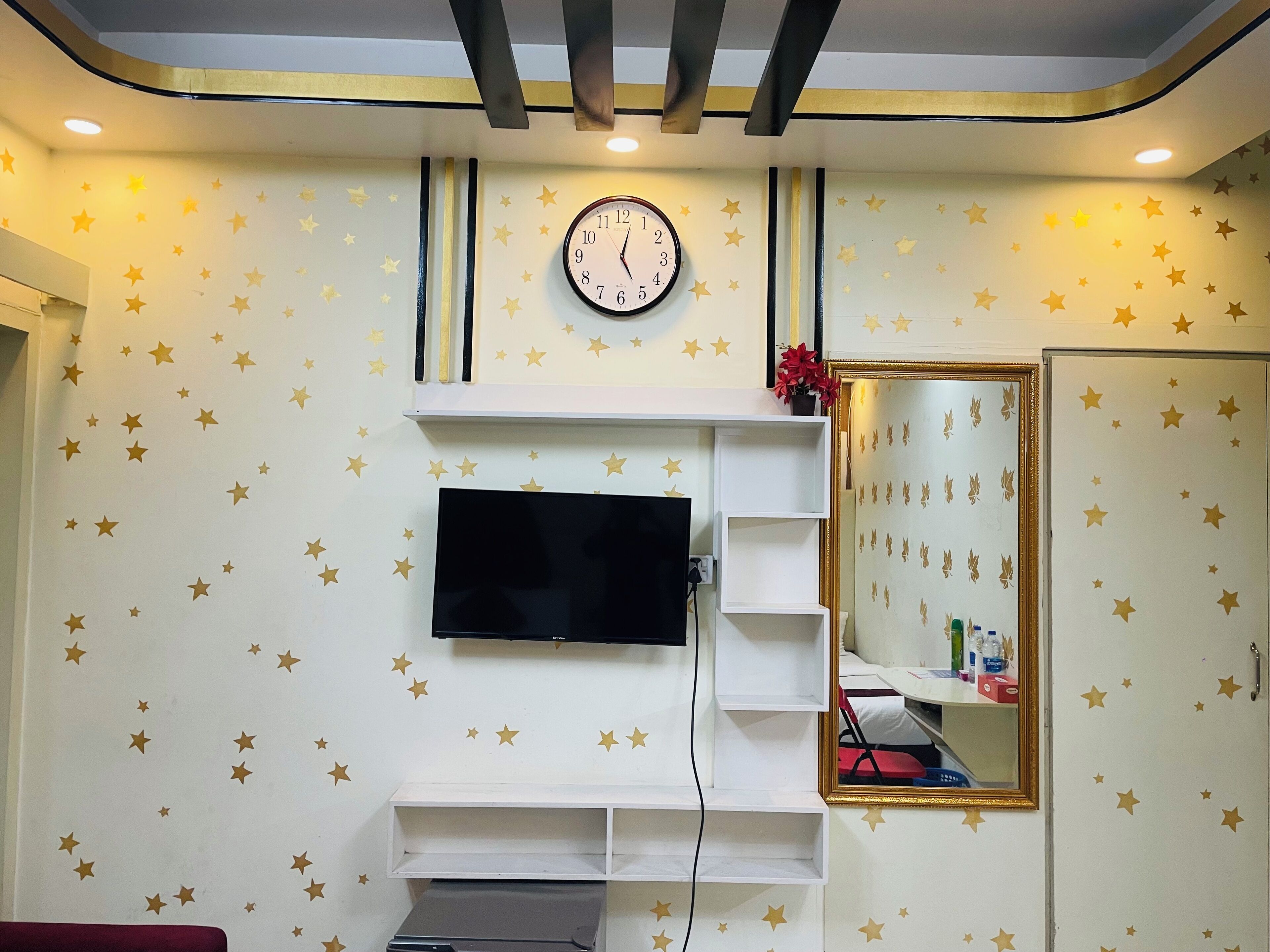 Superior Double Room | Meja, ruang kerja komputer riba, Wi-fi percuma, cadar katil 