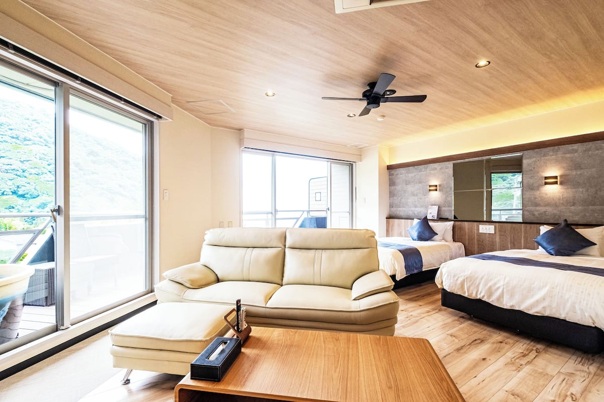 Phòng Suite Senior, không hút thuốc (Western Modern Jr. Suite) | 1 phòng ngủ, bộ đồ giường cao cấp