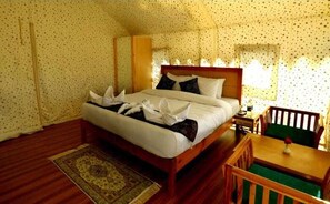 Deluxe Tent - Niyama Jungle Resort (Sadhupul)