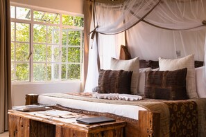 Garden View Bedroom | In-room safe, iron/ironing board, free WiFi, bed sheets - Hemingways Eden Residence (Ongata Rongai)