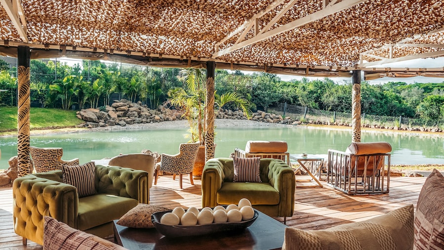 Hemingways Eden Residence