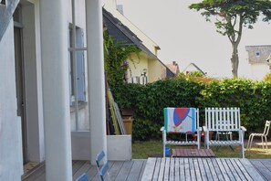 Terrace/patio - Large, friendly vacation home with many sea views (Piriac-sur-mer)