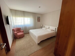 4 Schlafzimmer, WLAN, Bettwäsche