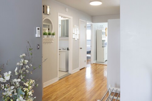 Sunny 3BR Oasis, Parkview, Rafting: 8 min. walk