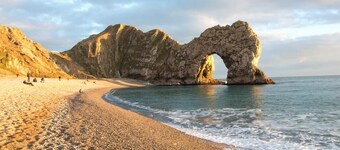 Family home close to Lulworth Cove, Durdle Door, The Tank Musuem & Monkey World