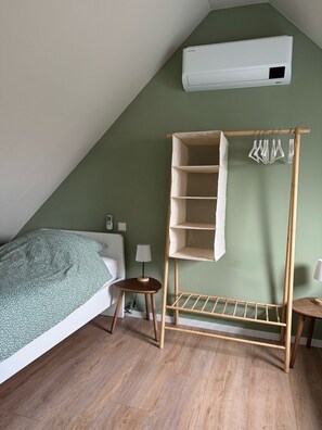 2 chambres, lit parapluie, Wi-Fi, draps fournis