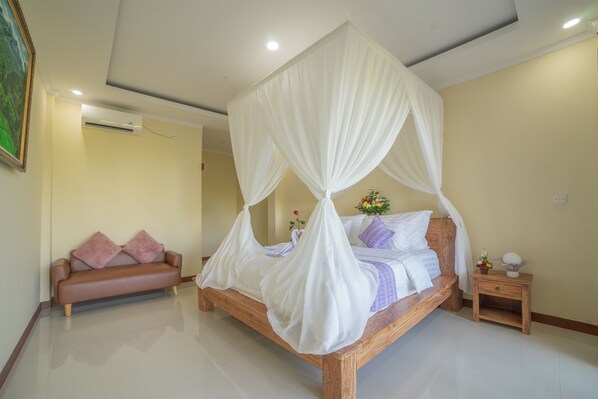 Comfort villa | 4 slaapkamers, een bureau, gratis wifi