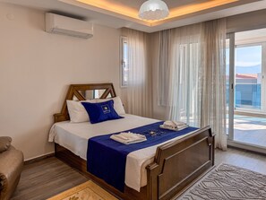 Comfort Villa, Pool View | 4 bedrooms, Egyptian cotton sheets, premium bedding - Villa Zeytin (Kusadasi)
