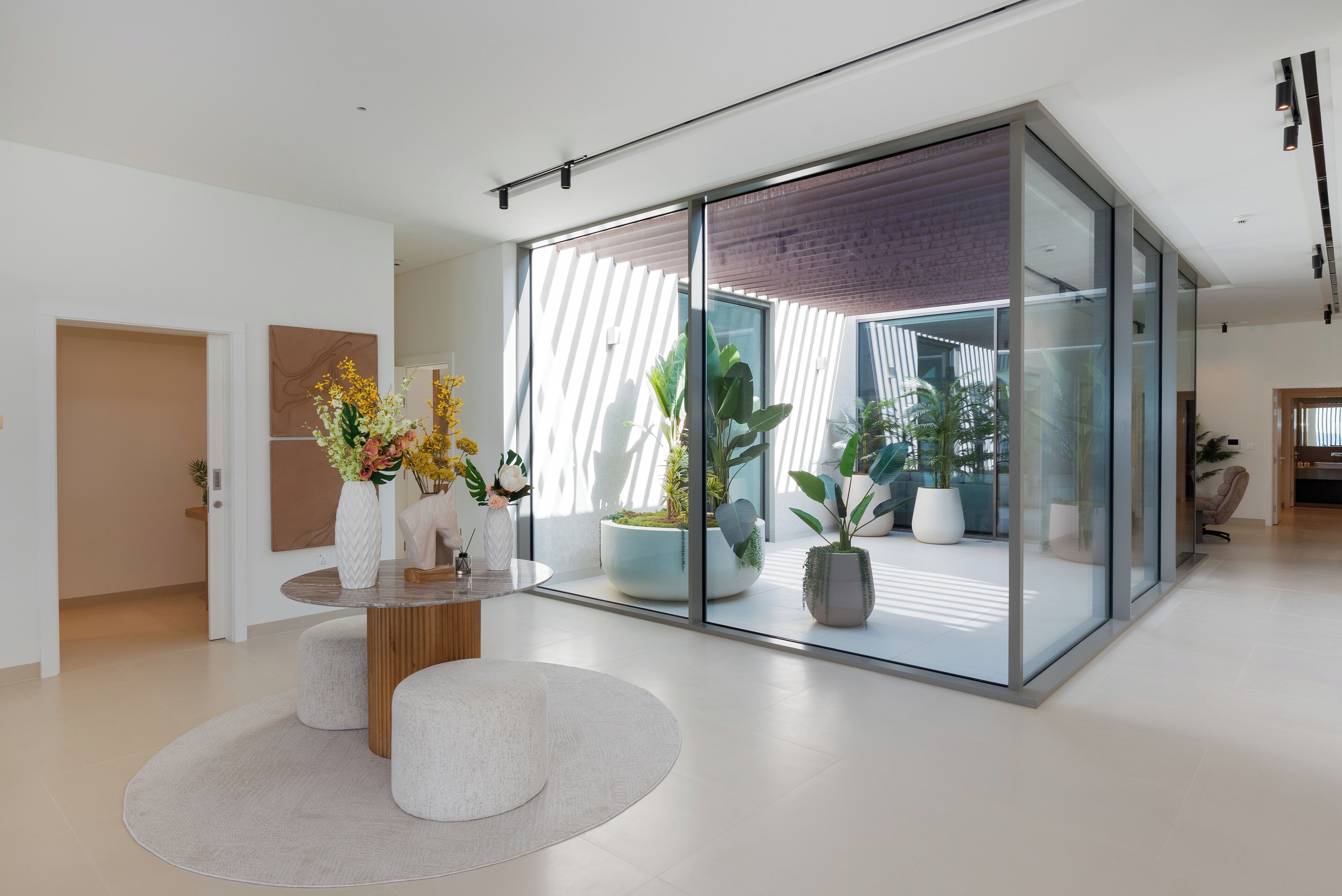 Villa Signature - 4 sovrum - privat pool - havsutsikt | Vardagsrum | 65-tums smart-tv med digitalkanaler