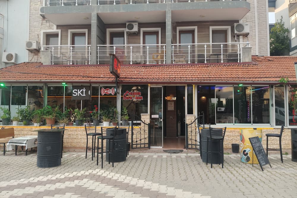Muber Otel