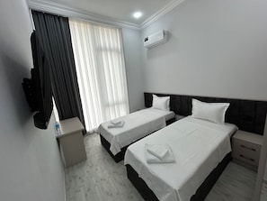 Economy Quadruple Room | Free WiFi