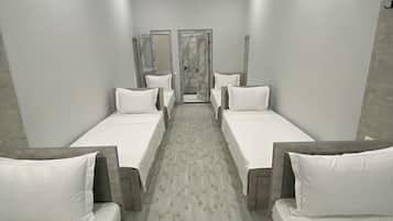 Economy Quadruple Room | Free WiFi
