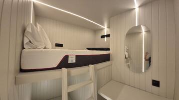 PRIVATE LOWER HUB | Desk, laptop workspace, soundproofing, iron/ironing board