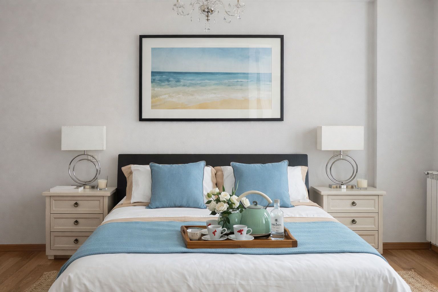 2 chambres, bureau, chambres insonorisées, fer et planche à repasser