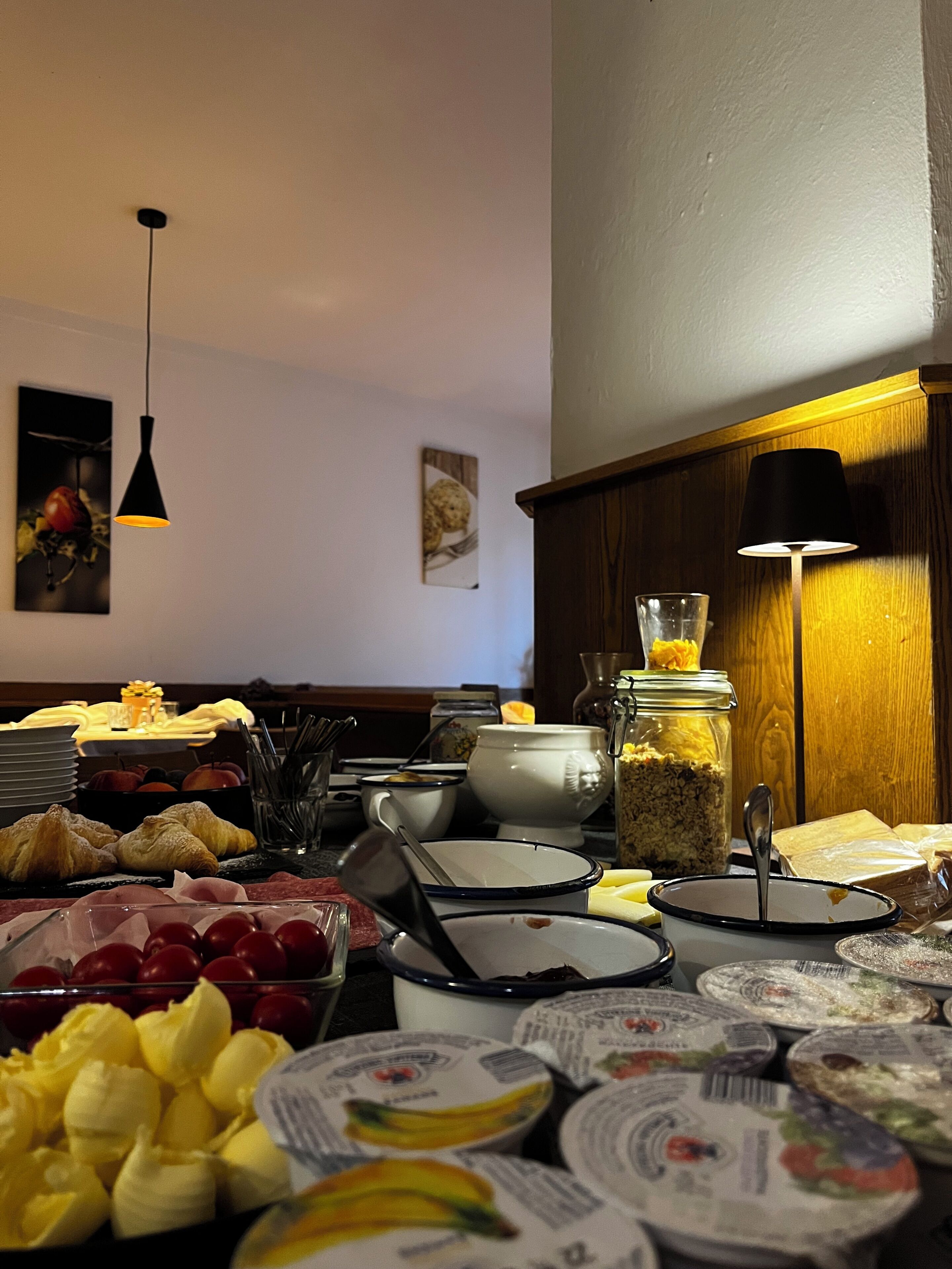 Tägliches inbegriffenes Frühstücksbuffet