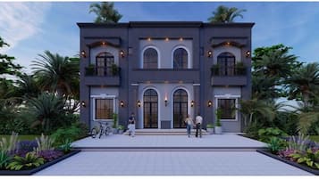 واجهة المنشأة - في المساء/الليل