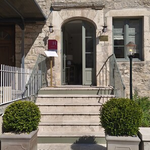 Overnatningsstedets facade