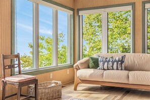 تلفزيون، مدفأة