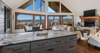 Radiance and Luxe in Lakeside Georgia