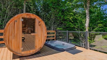 Deluxe Tent | Terrace/patio