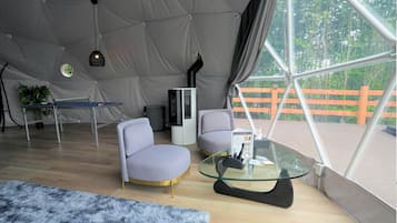 Suite Superior, pemandangan gunung | 2 kamar tidur, seprai katun Mesir, dan seprai premium