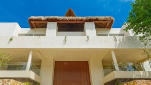 Apartment - Stunning 2 Bedroom Apartment at Condo With Best Tulum Infinity and Jacuzzi by Waves Management (Tulum)