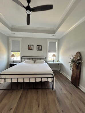 3 Schlafzimmer, Schreibtisch, kostenloses WLAN, Bettwäsche