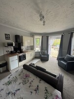 Apartment, 1 Bedroom (Flatlet 6)