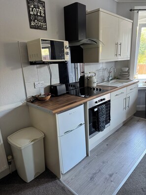 Apartment, 1 Bedroom (Flatlet 2)