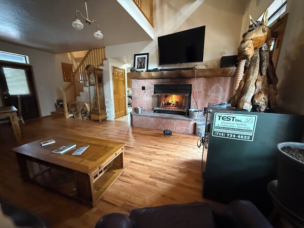 Interior - Working Ranch Home 100% off the grid in Williams, AZ (Williams)