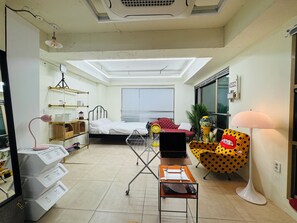 1 bedroom, in-room safe, desk, iron/ironing board