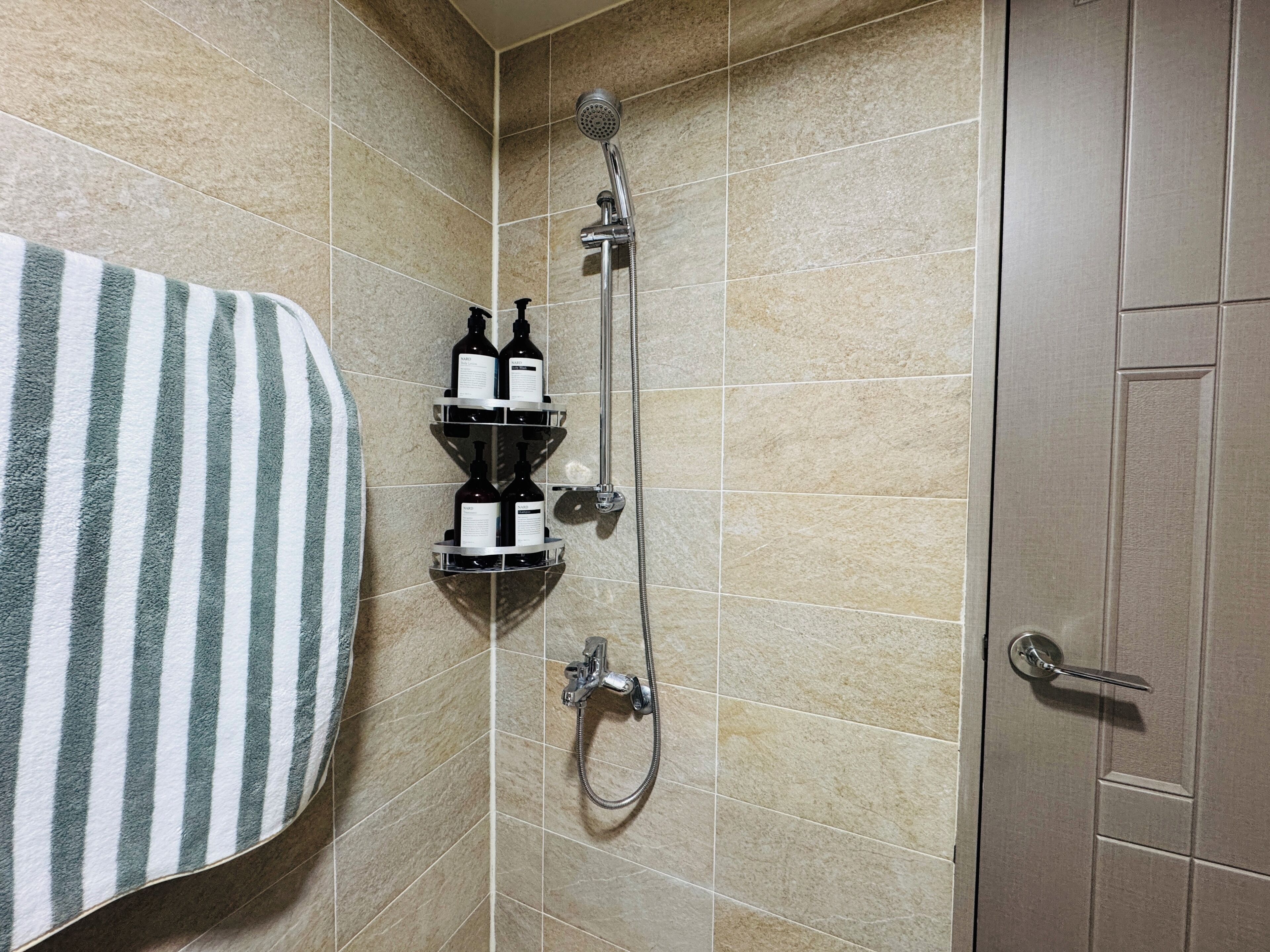 Hair dryer, towels, soap, shampoo