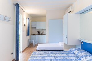 2 camere, una cassaforte in camera, lenzuola